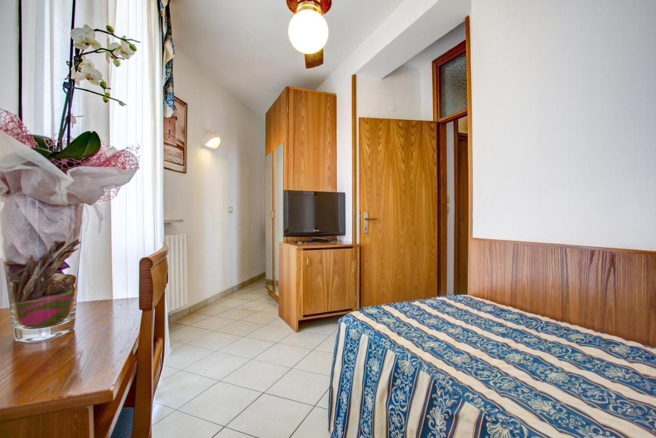 Hotel Genzianella Cervia Esterno foto